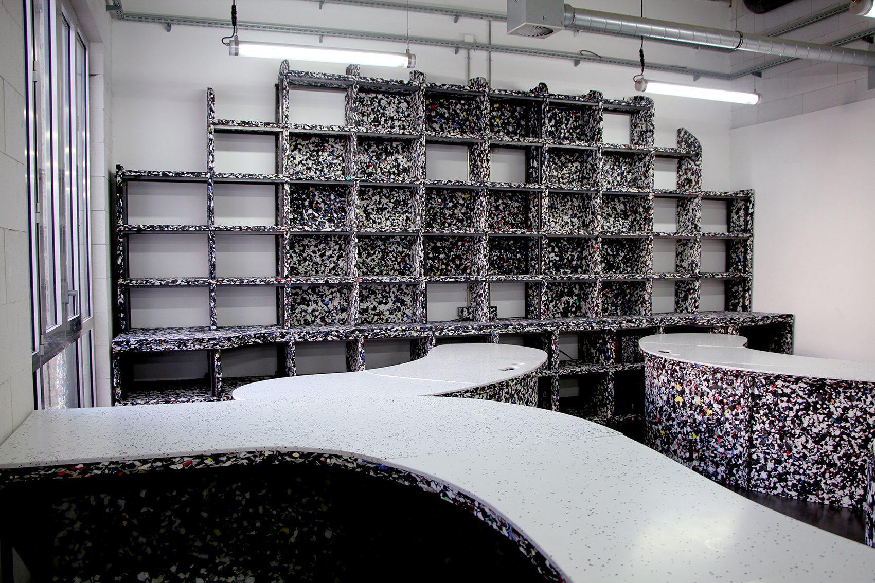 Finite Offic INFINITE OFFICE - Stromboli Design